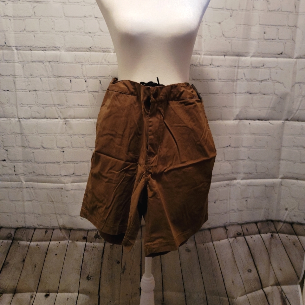 NWT TREASURE & BOND OLIVE TREE SHORTS, SLIM FIT, Size Medium